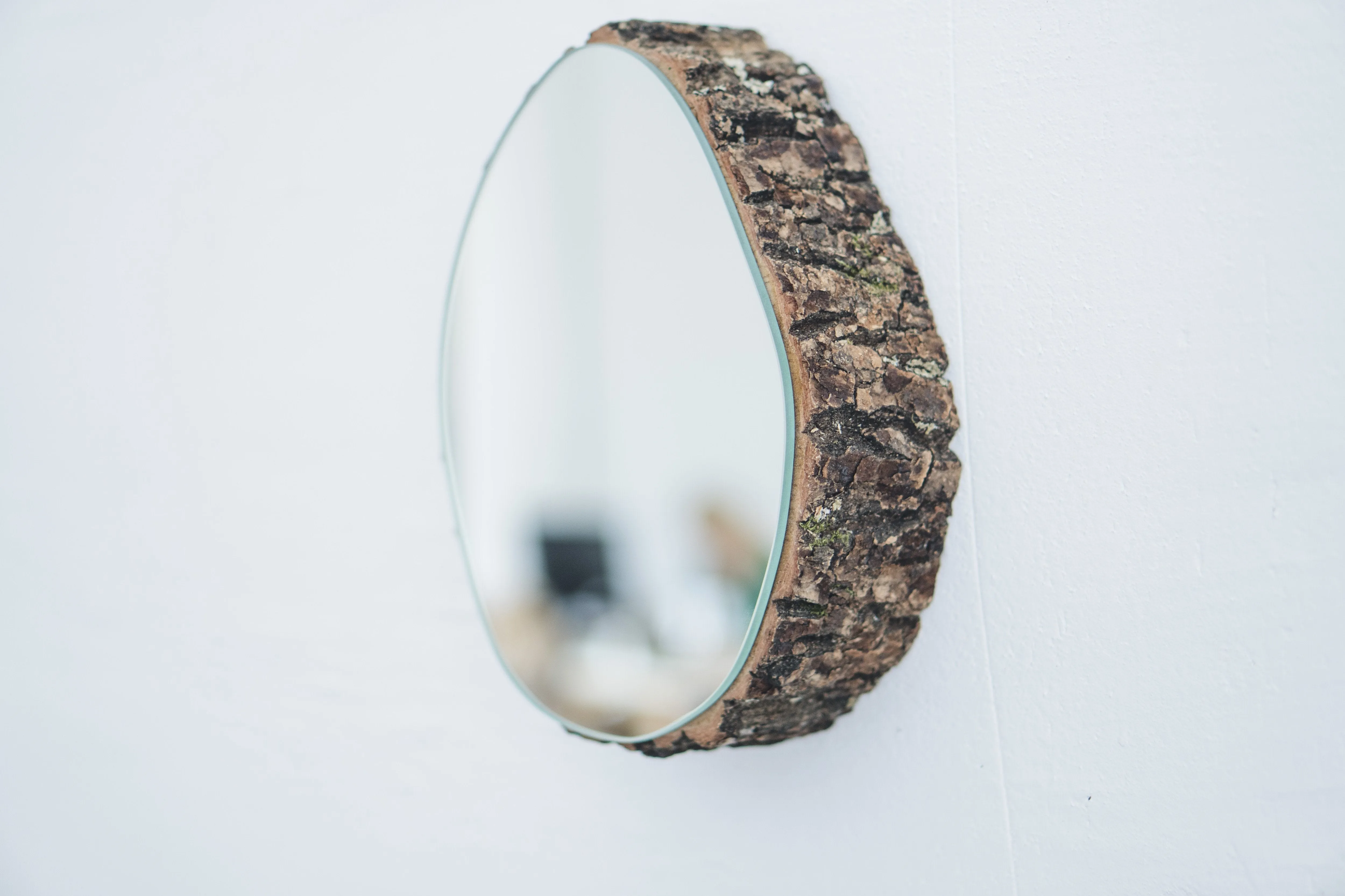 Akis Oak Slice Mirror