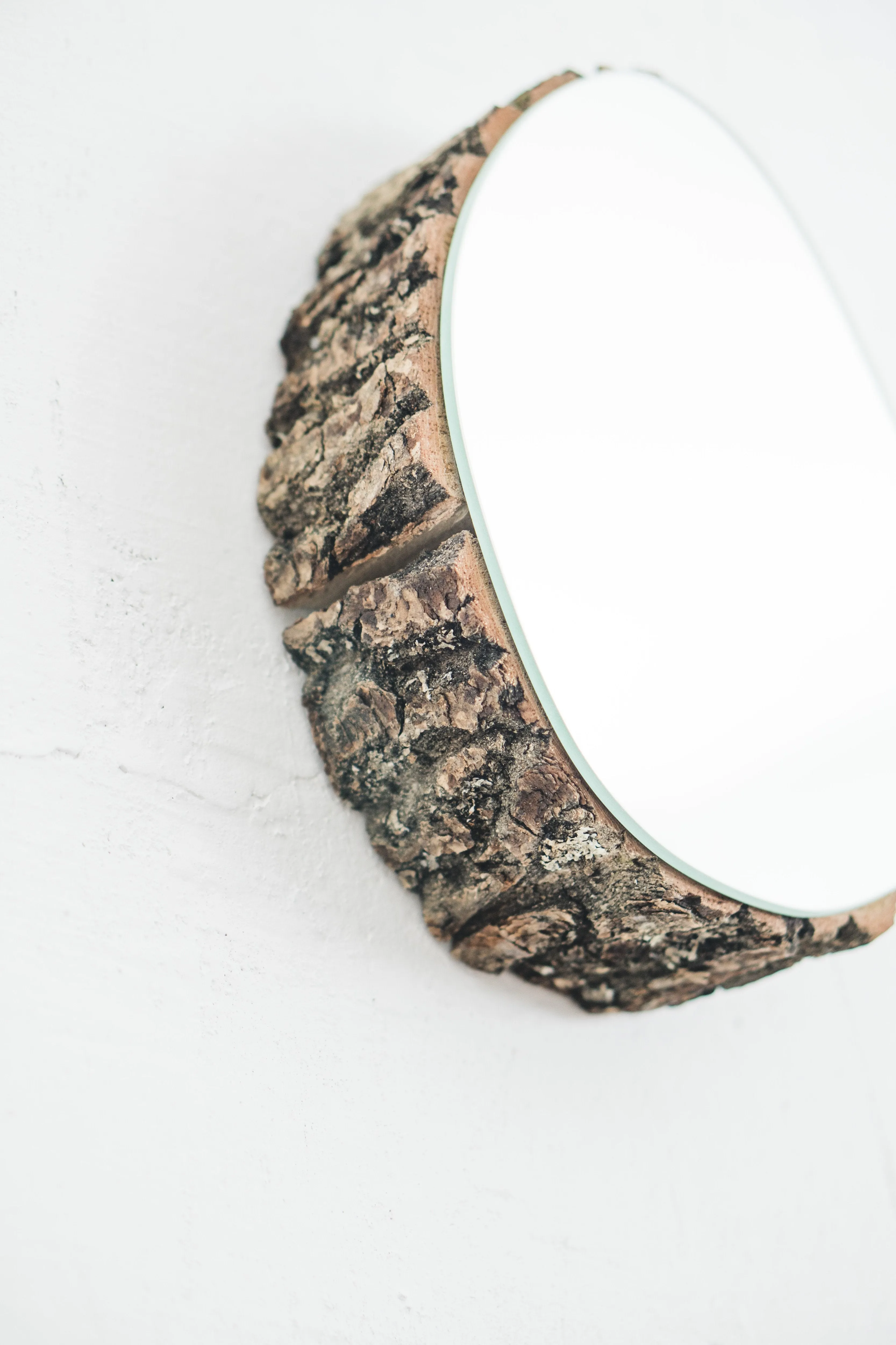 Akis Oak Slice Mirror