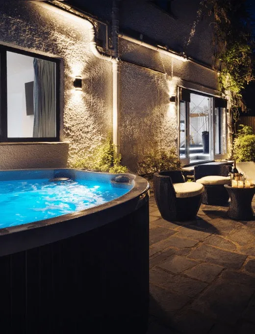 Artesian Spas 627M Deluxe Class South Seas Portable Hot Tub