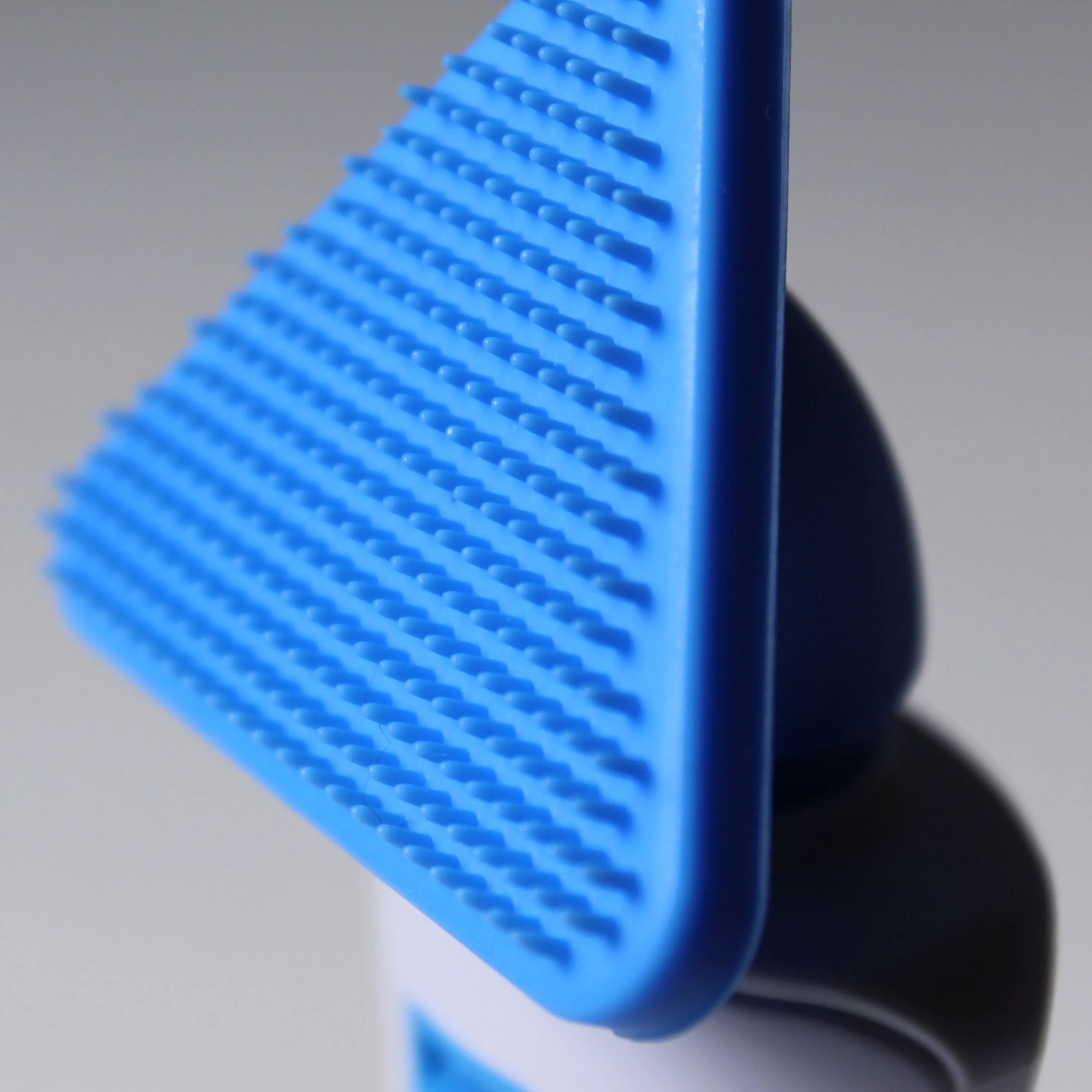 Bio-Therapeutic bt-sonic® Facial Cleansing Brush