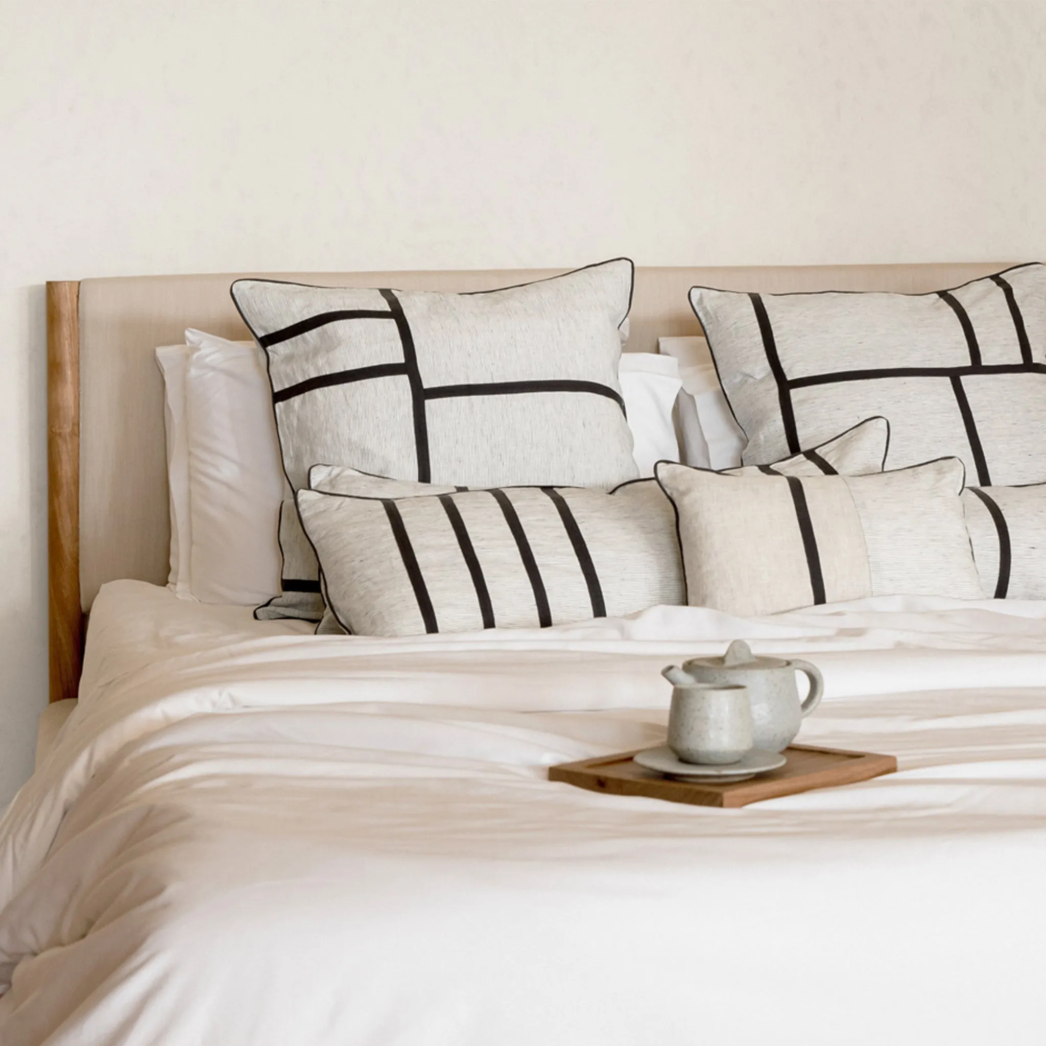 Heveya® Linen Cushion