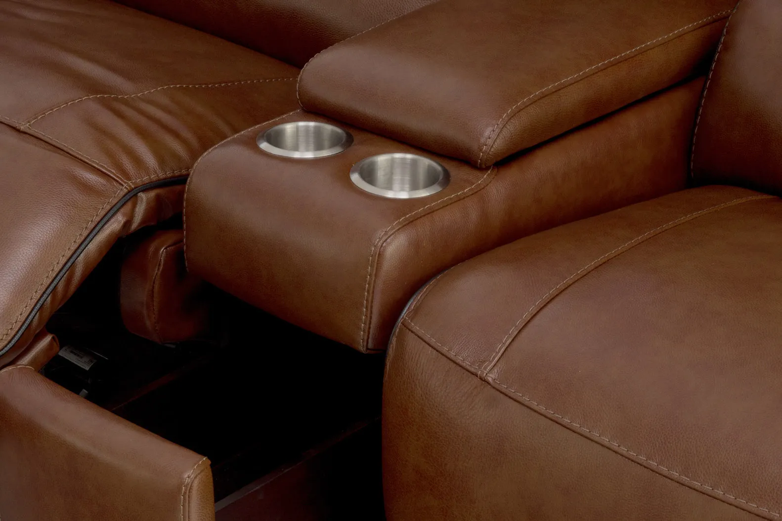 Itasca 6-Piece Leather Power Reclining Sectional