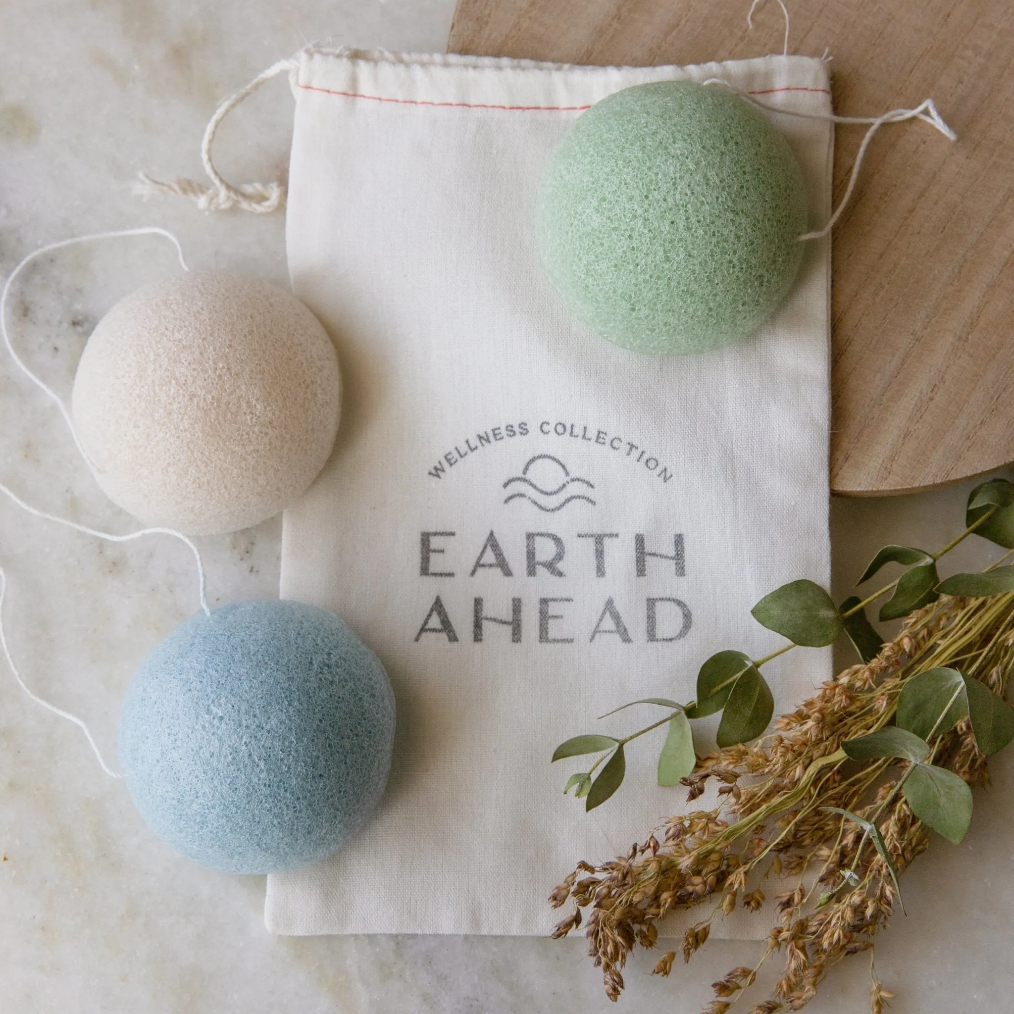 Konjac Facial Cleansing Sponge Gift Set In Cotton Pouch