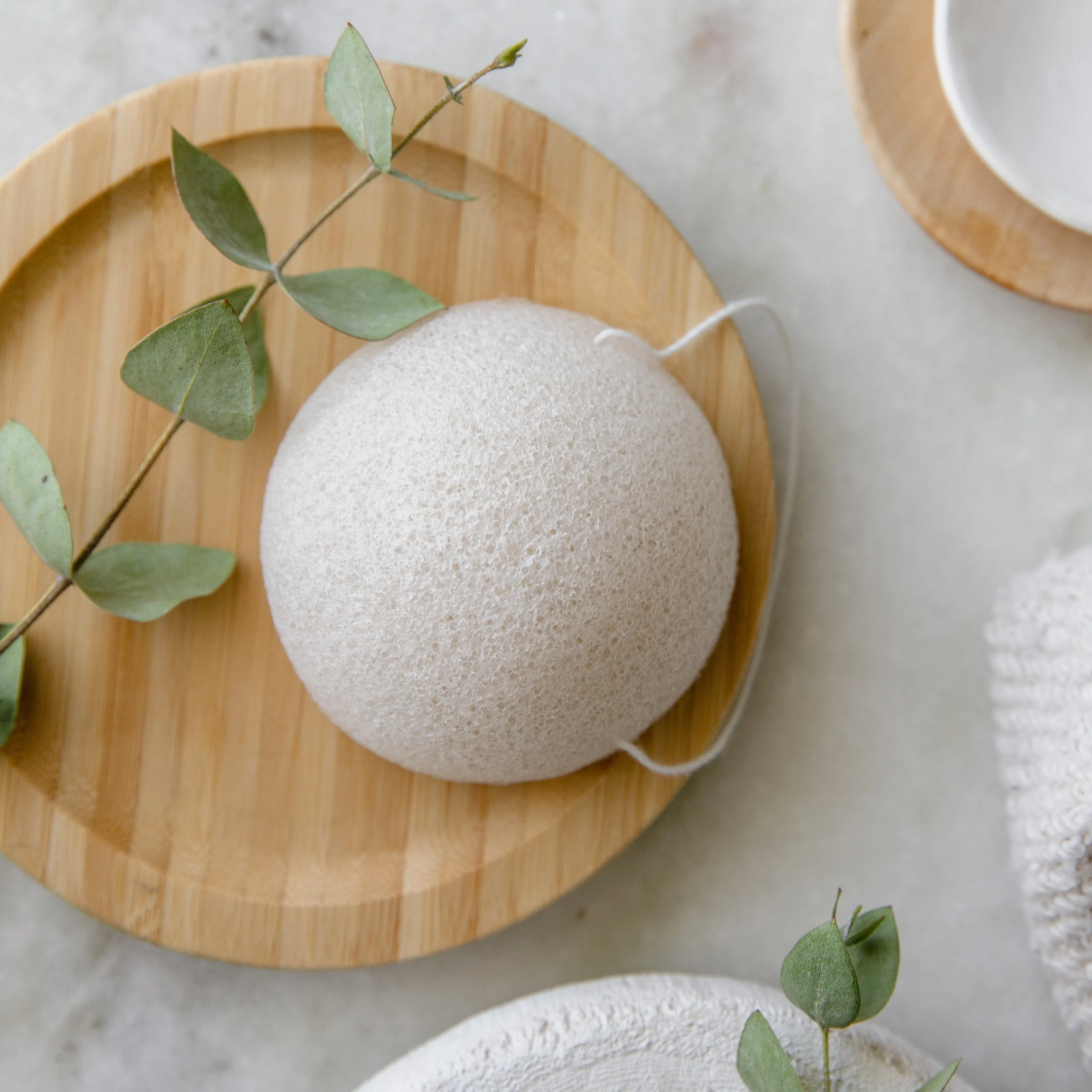 Konjac Facial Cleansing Sponge Gift Set In Cotton Pouch