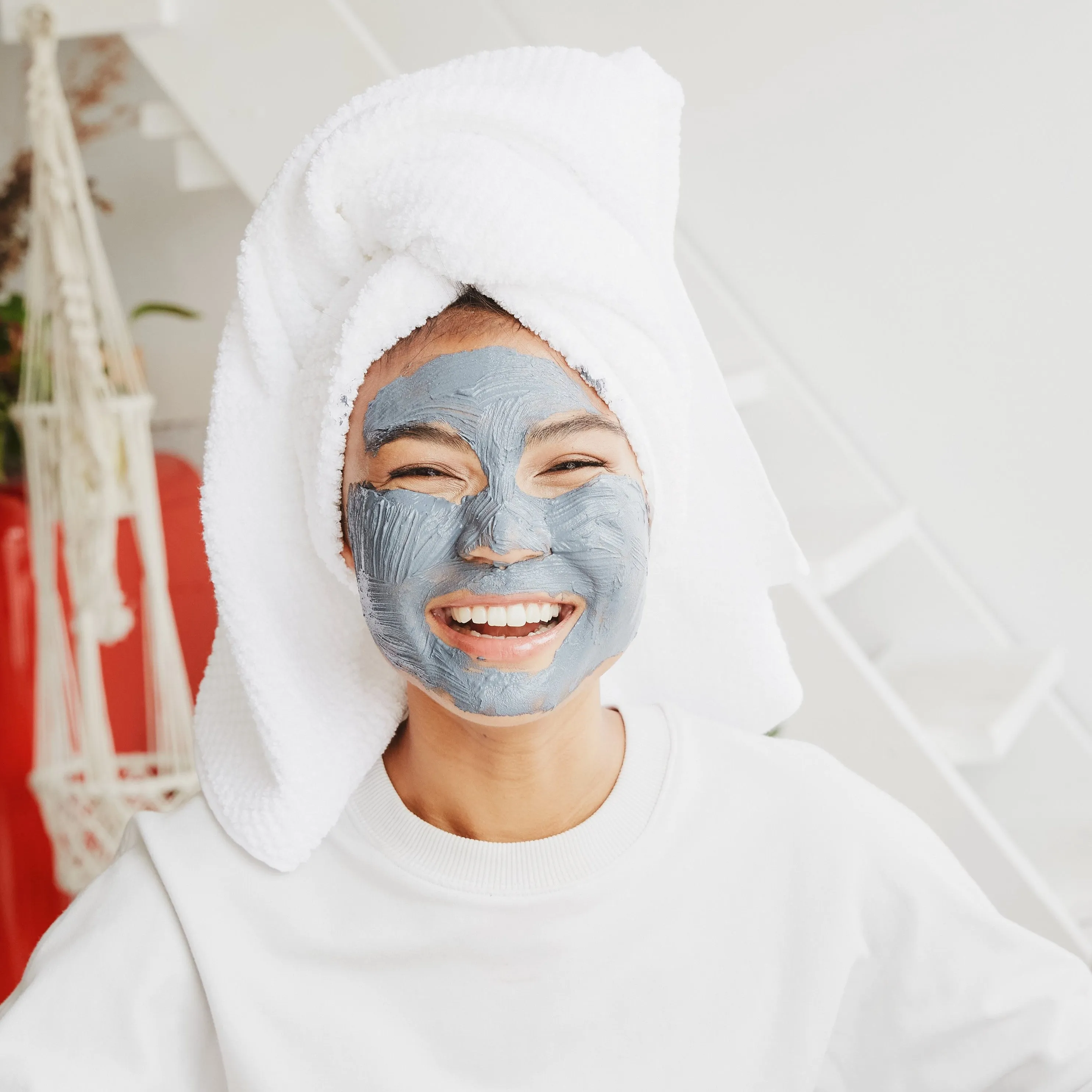 Pore Clarifying Charcoal Mask